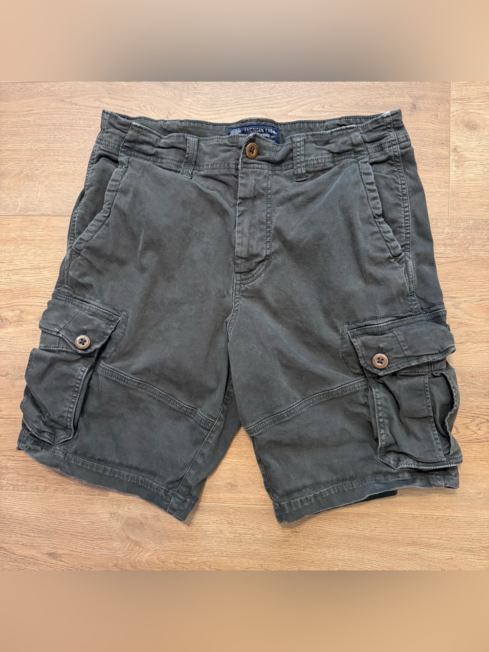 American Eagle Outfitters Men's Extreme Flex Classic Cargo Shorts, Gray, Sz. 33